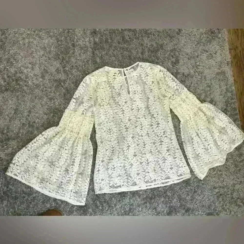 Michael Kors Lace Long Bell Sleeve Top Color Cream/Off White Size XXS